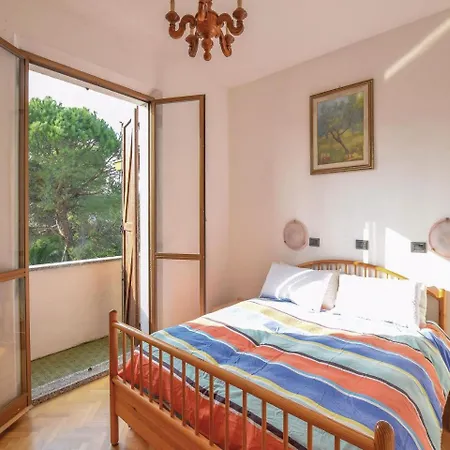 Dom wakacyjny Eight-bedroom Holiday In Fano -pu- San Costanzo